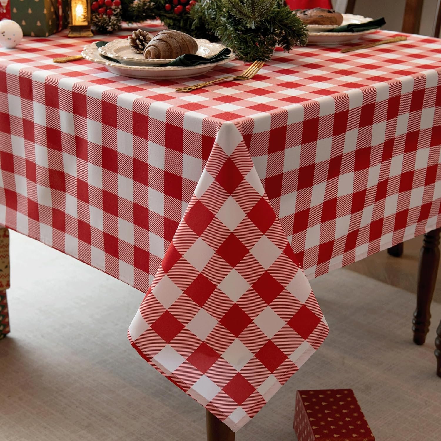 Waterproof Checkered Tablecloth Fabric – Rectangle 58×84 Inch Classic Gingham Buffalo Plaid Table Cloth for Indoor/Outdoor Use – Washable Table Cover for Kitchen, BBQs, and Parties